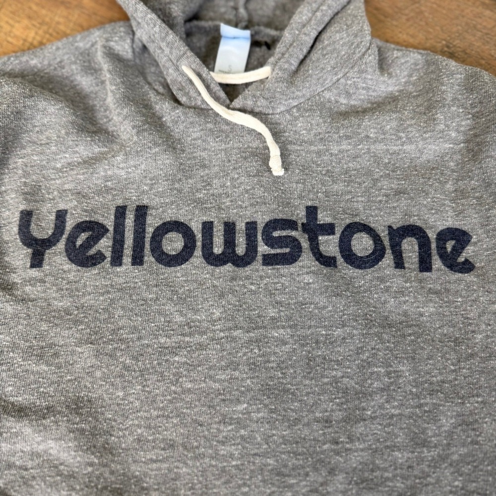 Yellowstone National Park Graphic Pullover Hoodie Womens Small‎ Gray